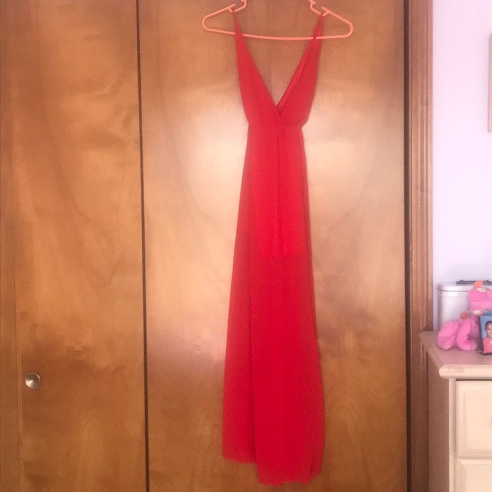 Red maxi